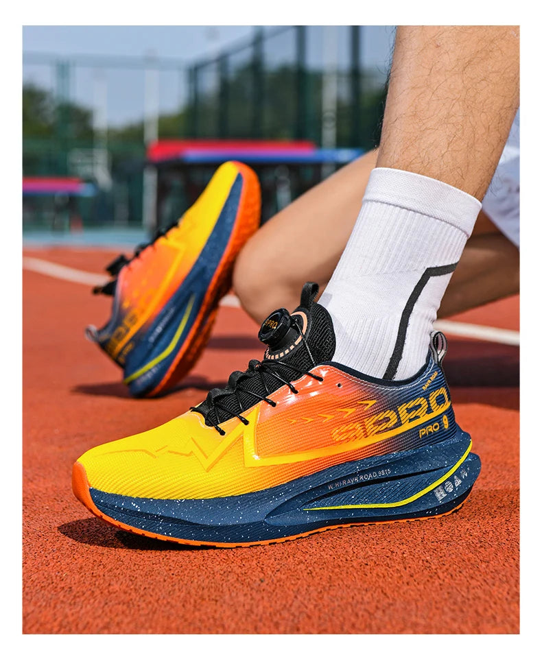 Laufschuhe für Herren mit Carbonplatte, Spezial-Sportschuhe, atmungsaktiv, leicht, bequeme rutschfeste Marathon-Sneaker für Damen