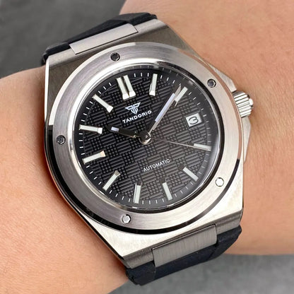 Tandorio Neue schwarze luxuriöse Business-Herrenuhr im Engineer-Stil, mechanisch, Saphirglas, 100m wasserdicht, NH35A Automatikuhren