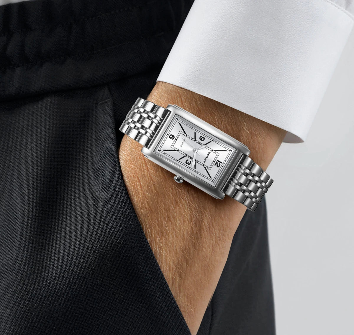 Montre carrée pour homme BERNY – Mouvement à quartz, cadran à chiffres romains, affichage luminescent, boîtier en acier inoxydable 316L – Montre rectangulaire élégante et décontractée