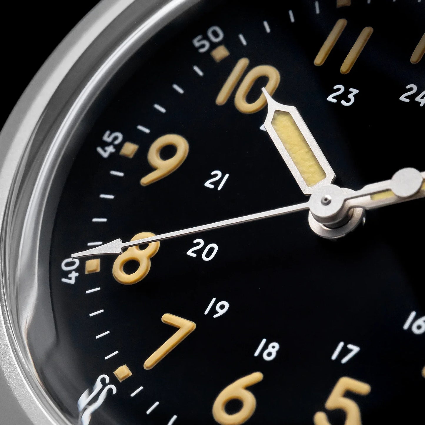 THORN Retro Military Watch 36mm Made of NH35A Movement SHY-043 Sport Watch Unisex Men's and Women's Luxury