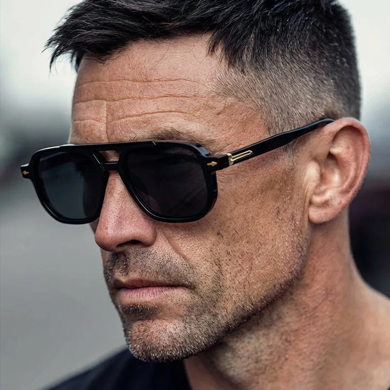 Frame-shaped arrow decorative sunglasses, suitable for both men and women for daily outings, perfect for sun protection.