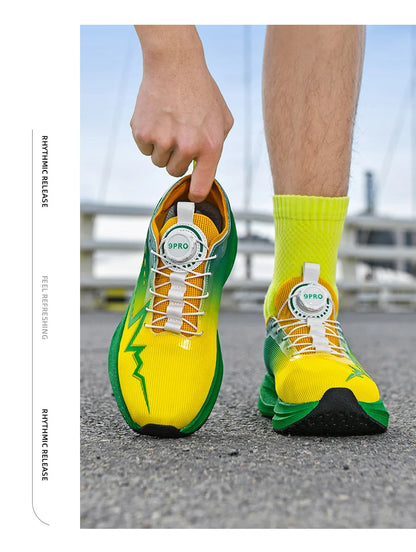 Laufschuhe für Herren mit Carbonplatte, Spezial-Sportschuhe, atmungsaktiv, leicht, bequeme rutschfeste Marathon-Sneaker für Damen