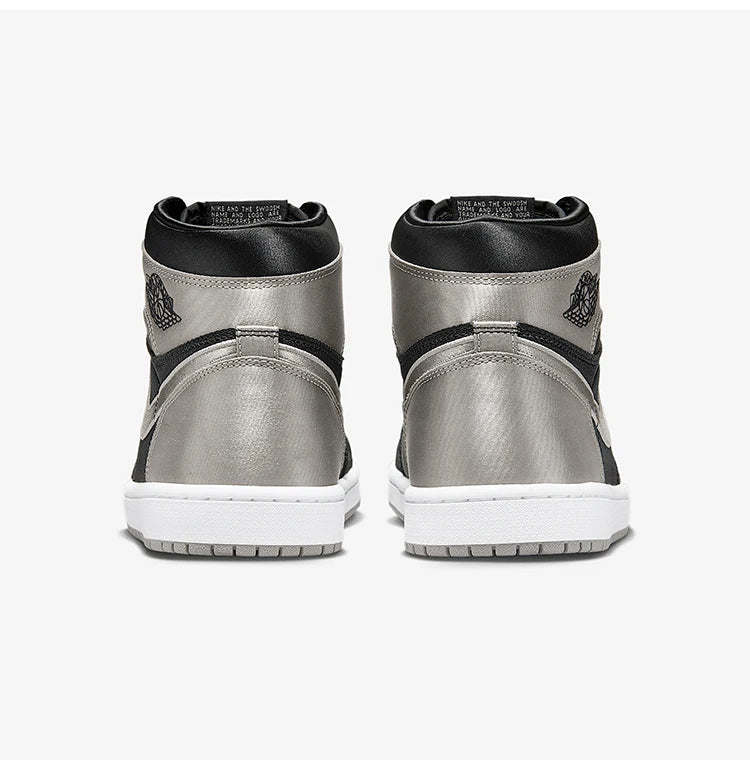 Nike äkta Air Jordan 1 Retro dambasketskor FD4810-010