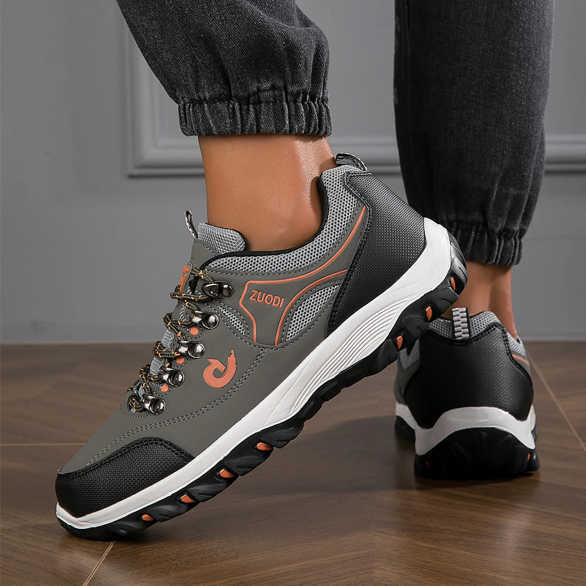 New Men's Hiking Shoes Breathable Hiking Sports Shoes Outdoor Ultra-light Non-slip Hiking Camping Running Hiking Sports Shoes