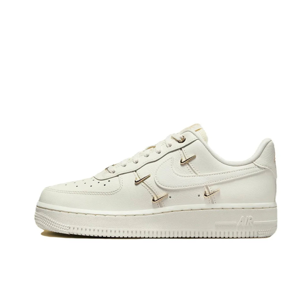 Nike Air Force 1 07 – Snygga, bekväma, dämpade och slitstarka unisex-sneakers för vardagsbruk och sport HQ1977-001