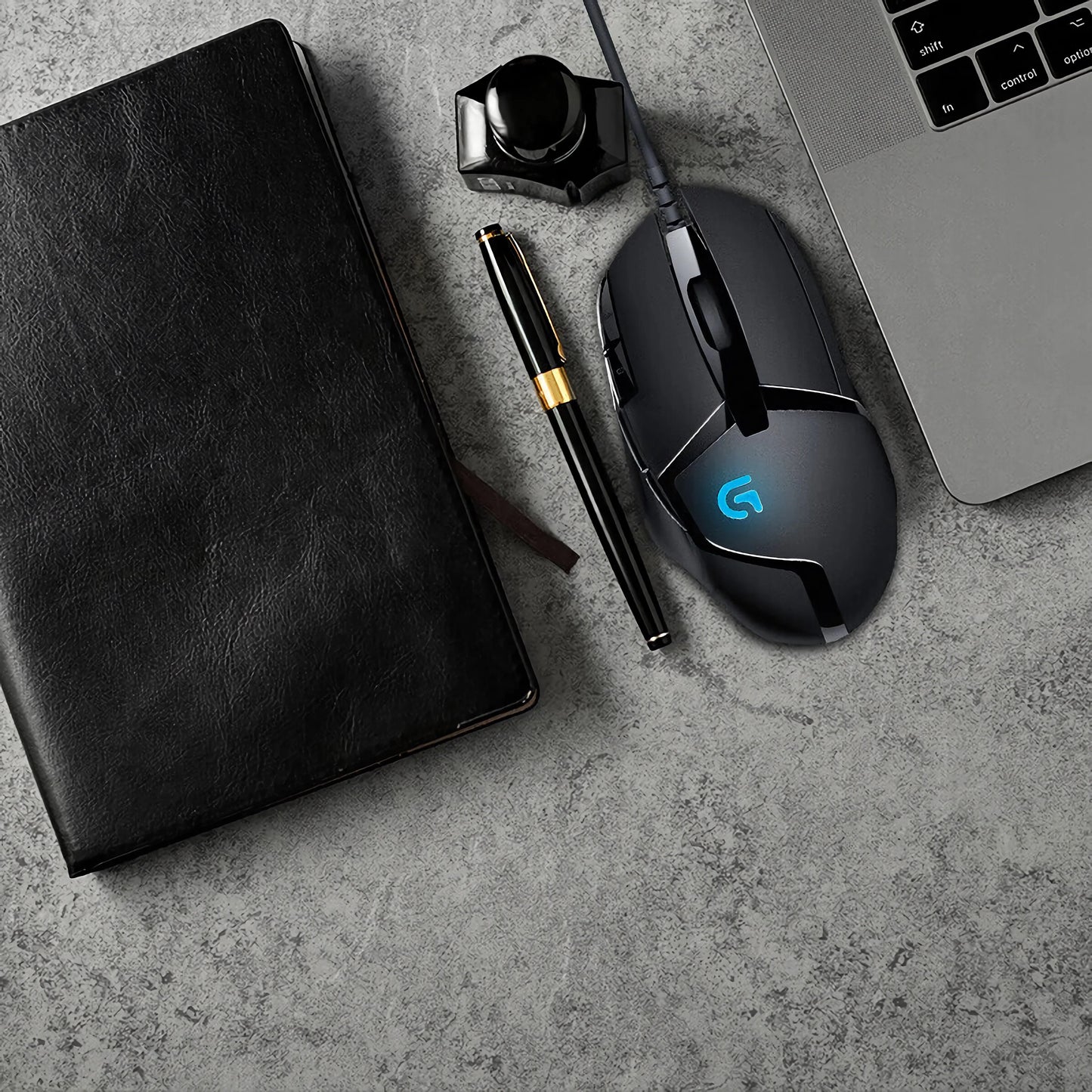 Logitech (G) G402 herní myš drátová myš pro e-sport mechanická myš s programovatelnými makry pro CSGO, PUBG a kompetitivní hraní