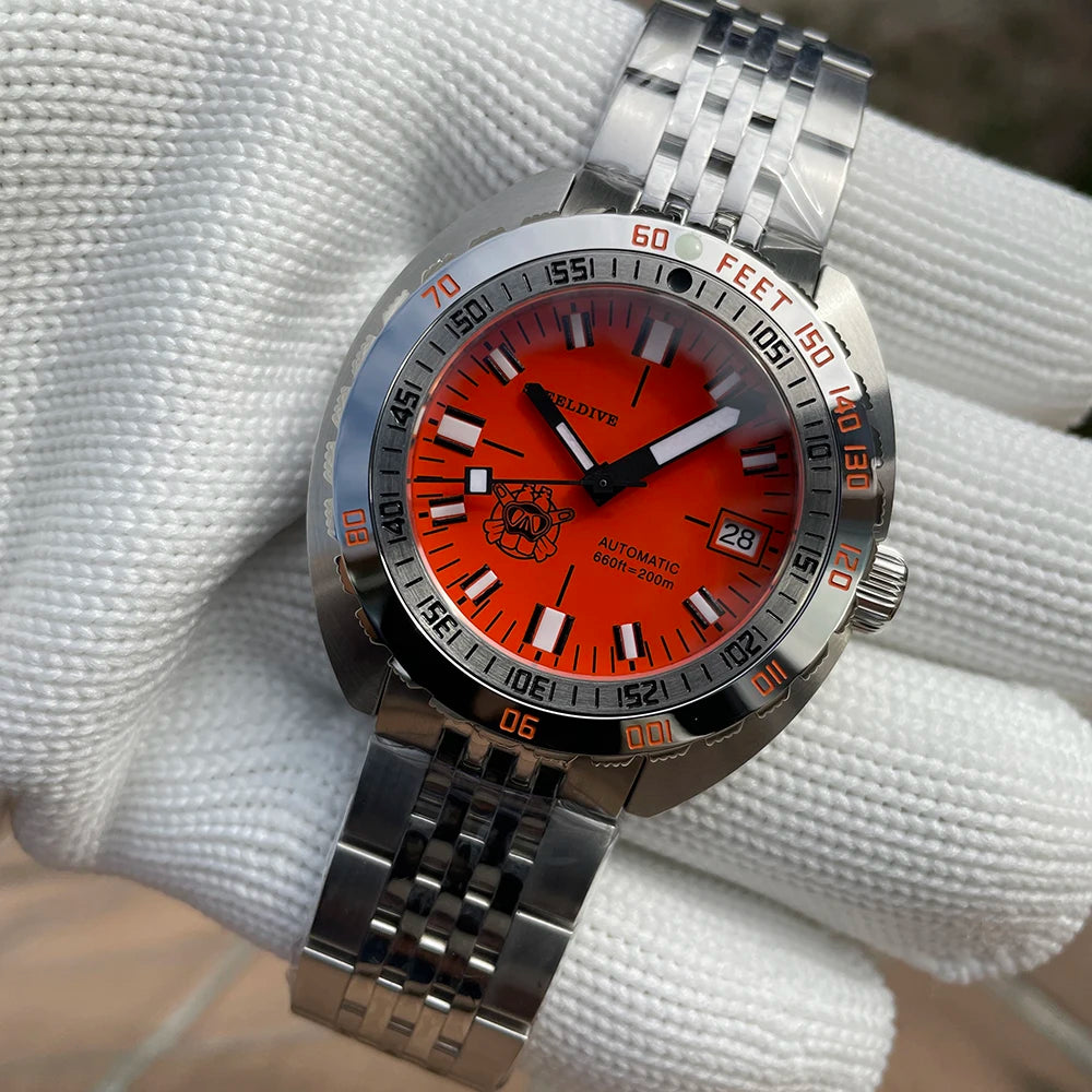 SD1967 Milled Clasp Bracelet Steel Bezel 43mm Steeldive Sapphire Glass 20ATM Water Resistant NH35 Automatic Man Dive Watch