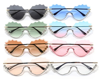 Fashion Luxury Brand Design Diamond Wave Rimless Women Sunglasses Hip Hop Eyewear Outdoor Glasses Unisex Shades Glasses UV400