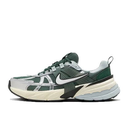 Nike V2K Run Sneakers Iconic Architecture Responsive Feel Modern Lifestyle Essential Unisex FD0736-005