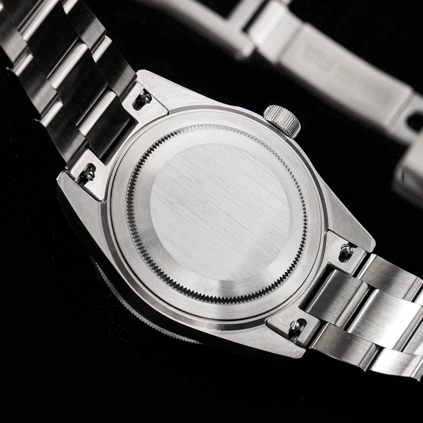 Watchdives WD1969 PRO Men Quartz Watch Sapphire Crystal Luminous Waterproof VH31Sweep Seconds Movement Stainless Steel Watches