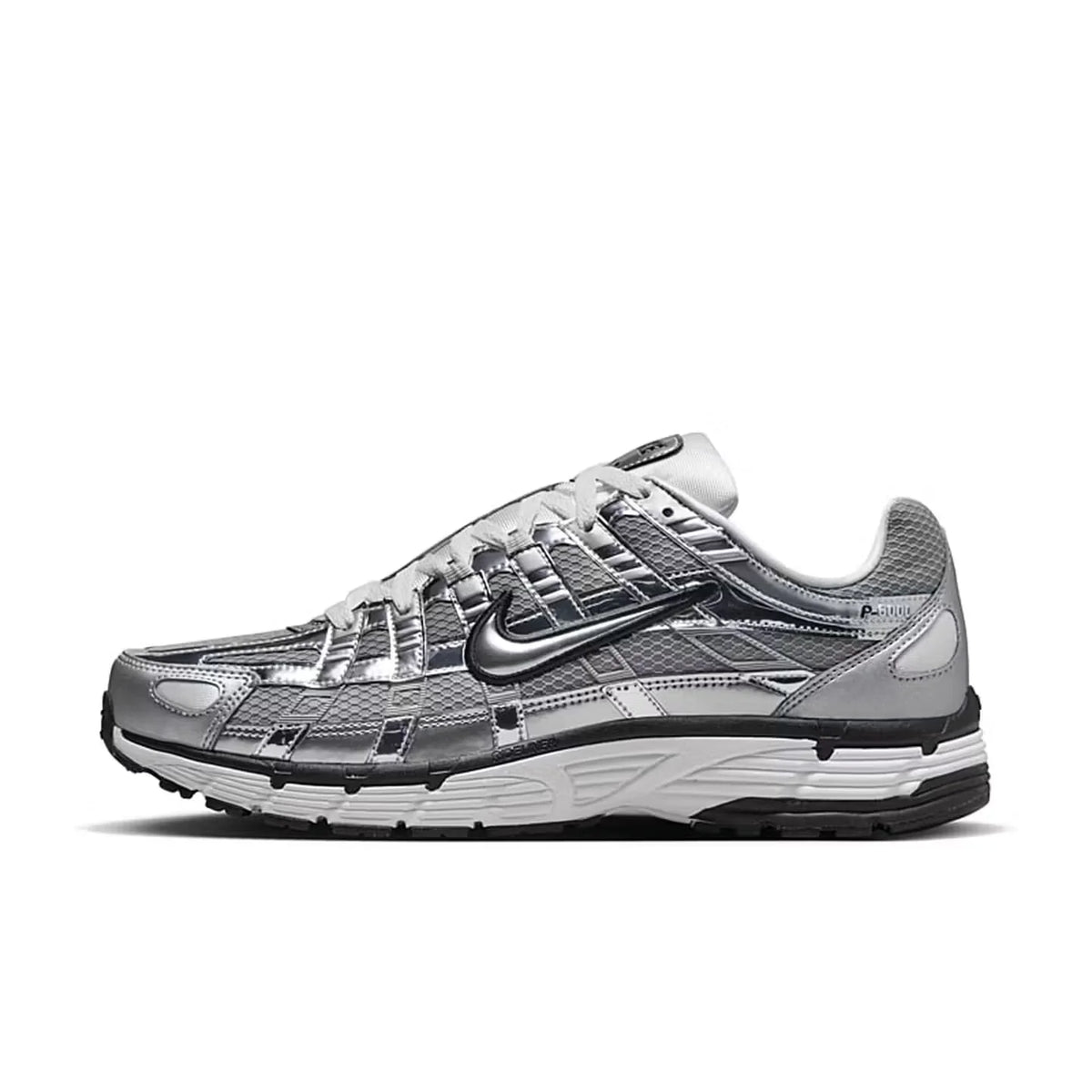 Nike P-6000 CNPT Performance løbesko til både mænd og kvinder – Avanceret støddæmpning og stabilitet CN0149-001