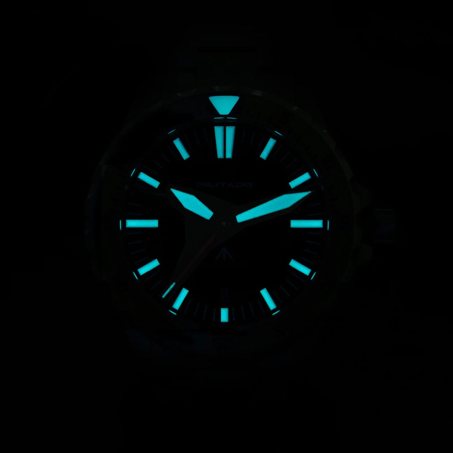 Militado ML16 Quartz Watch VH31 Sweep Movement Sapphire Super Luminova Watches Stainless Steel 200m Waterproof Wristwatch