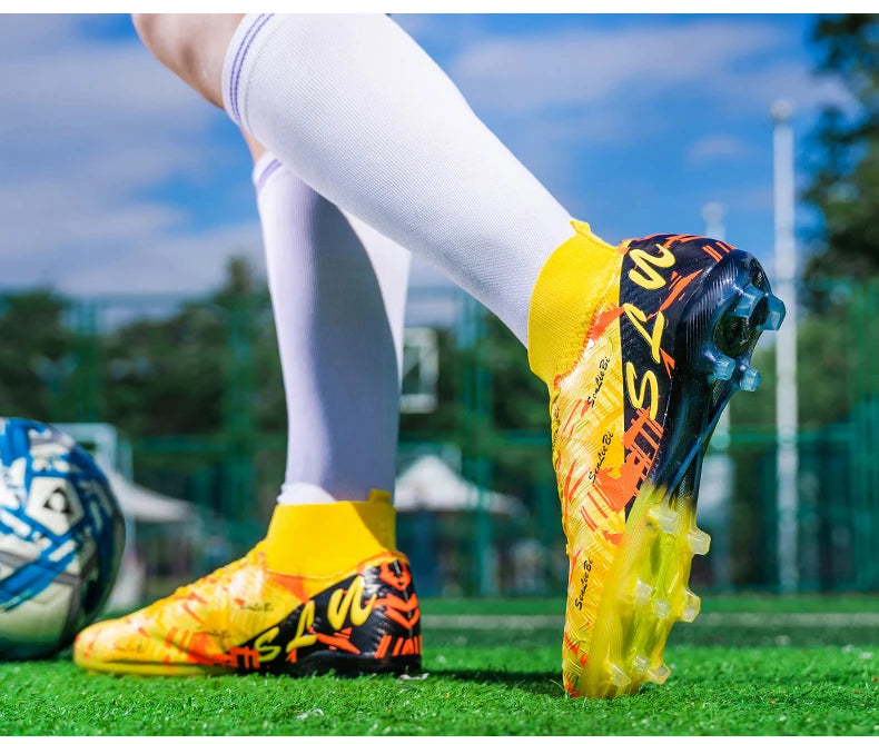 Brand Fashion Football Sneakers for Men and Women Professional Field Boots Big Size 46 Long Spikes Soccer Cleats Men's Football Boots