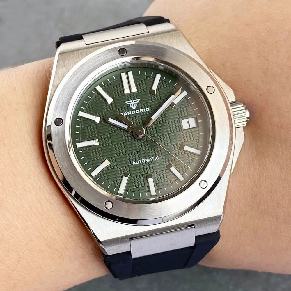 Tandorio Neue schwarze luxuriöse Business-Herrenuhr im Engineer-Stil, mechanisch, Saphirglas, 100m wasserdicht, NH35A Automatikuhren