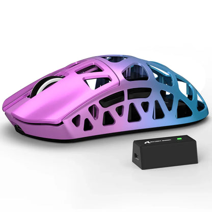 Mysz gamingowa ATTACK SHARK R3 ze stopu magnezu 8K SUPERLIGHT 8000Hz 6 regulowanych poziomów DPI do 26000 PAW3395 BT/2.4G bezprzewodowa/przewodowa