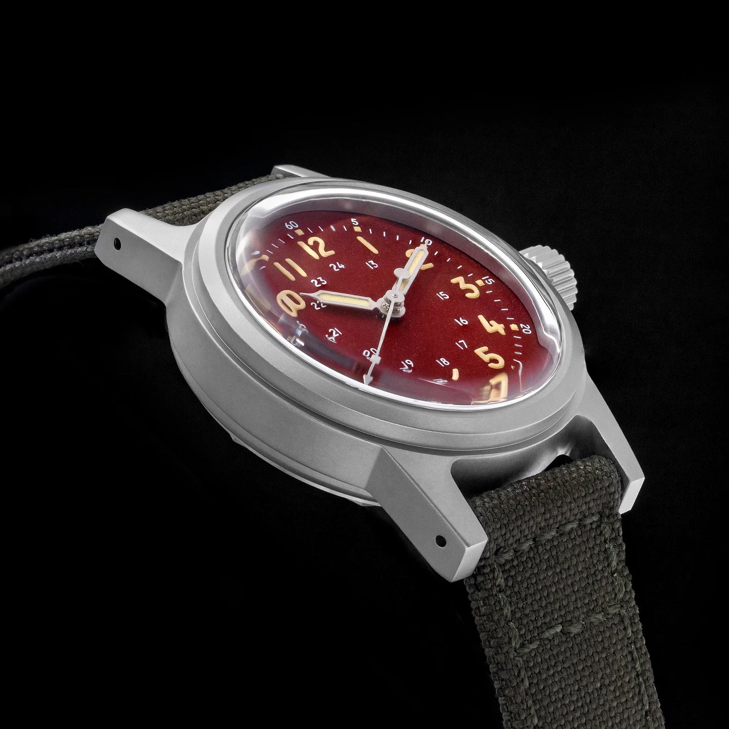 THORN Retro Military Watch 36mm Made of NH35A Movement SHY-043 Sport Watch Unisex Men's and Women's Luxury