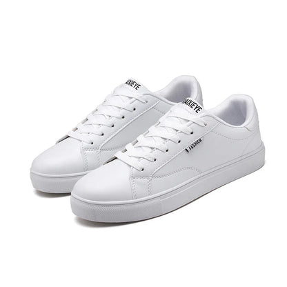 Men's Casual Skateboarding Shoes White Outdoor Leisure Sneakers Breathable Walking Shoes Flat Shoes Chaussure Homme 39-48