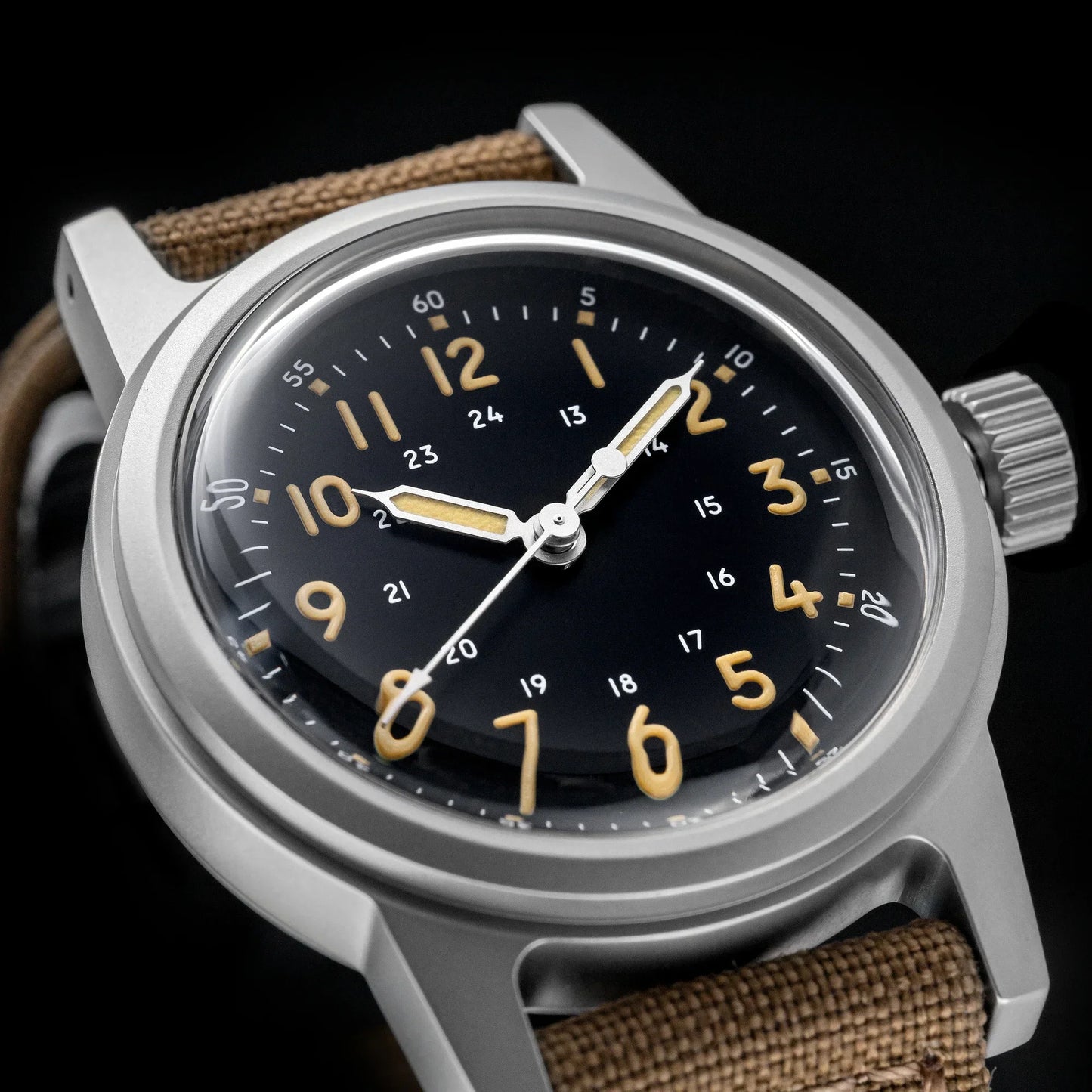 THORN Retro Military Watch 36mm Made of NH35A Movement SHY-043 Sport Watch Unisex Men's and Women's Luxury