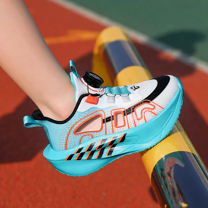 Childrens Running Shoes Comfortable Mesh Boys Outdoor Training Shock-absorbing Tennis Shoes New Hollow Breathable Casual Shoes