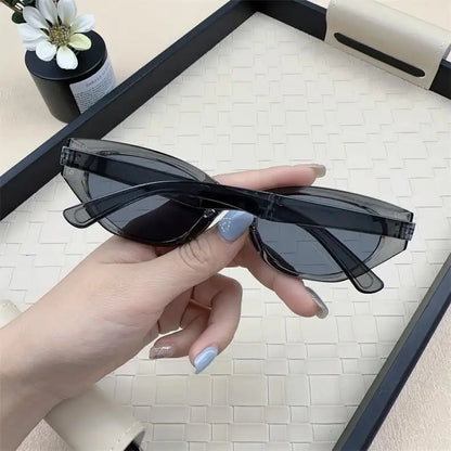 Minimalist Oval Cat-eye Glasses Women's Fashion Outdoor Folding Sunglasses Sun Shading UV Sunscreen Glasses Stylish Accessory