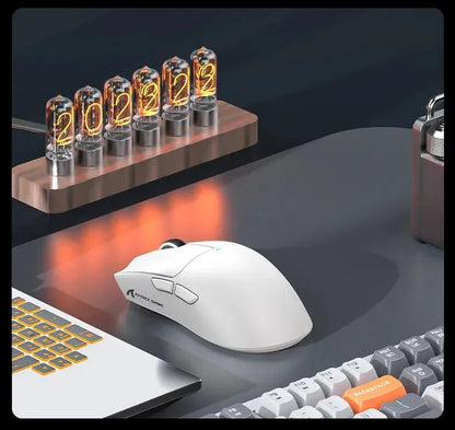ATTACK SHARK X11SE ultraleichte kabellose Gaming-Maus, 20Millionen Klicks Lebensdauer, PAW3311 Gaming, 22KDPI, 400IPS, 40G, 1KHz, 65 Stunden, 30mAH