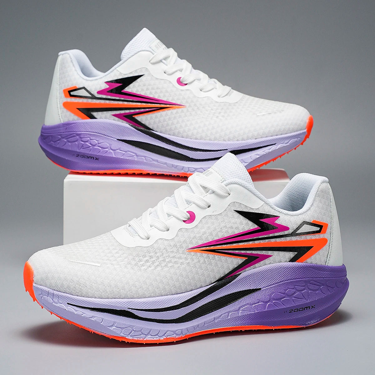 Men's Running Shoes 2025 New Breathable Mesh Cushioned Sneakers Fashion Outdoor Sports Casual Tennis Shoes for Men