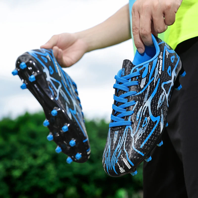New Men Soccer Shoes Sport Training Football Boots Soft Ultralight Breathable Professional Sneakers Unisex Grass Cleats Match