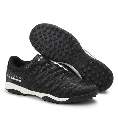 Nouveaux hommes chaussures de Football baskets bottes de Football antidérapant herbe intérieur haute qualité Match lumière Futsal crampons vente chaude en plein air