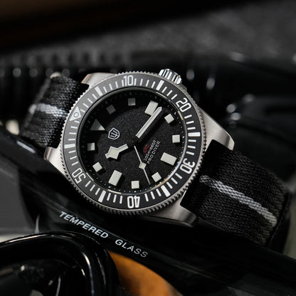 Watchdives EXD 40Mm Titanium Dive Watch Men's VH31 Sweep Quartz Watches 200 Waterproof AR Sapphire BGW9 Luminous 316L Wristwatch