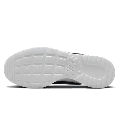 Nike TANJUN FLYEASE : chaussures de sport décontractées pour femme, antidérapantes et dotées d'un amorti durable, modèle DV7786-001