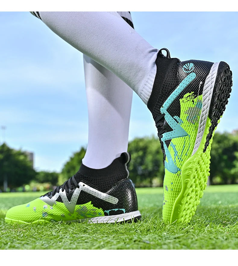Men New TF Football Boots Society Professional Comfortable Top Quality Male Soccer Shoes Adult Casual Ultralight Football Shoes