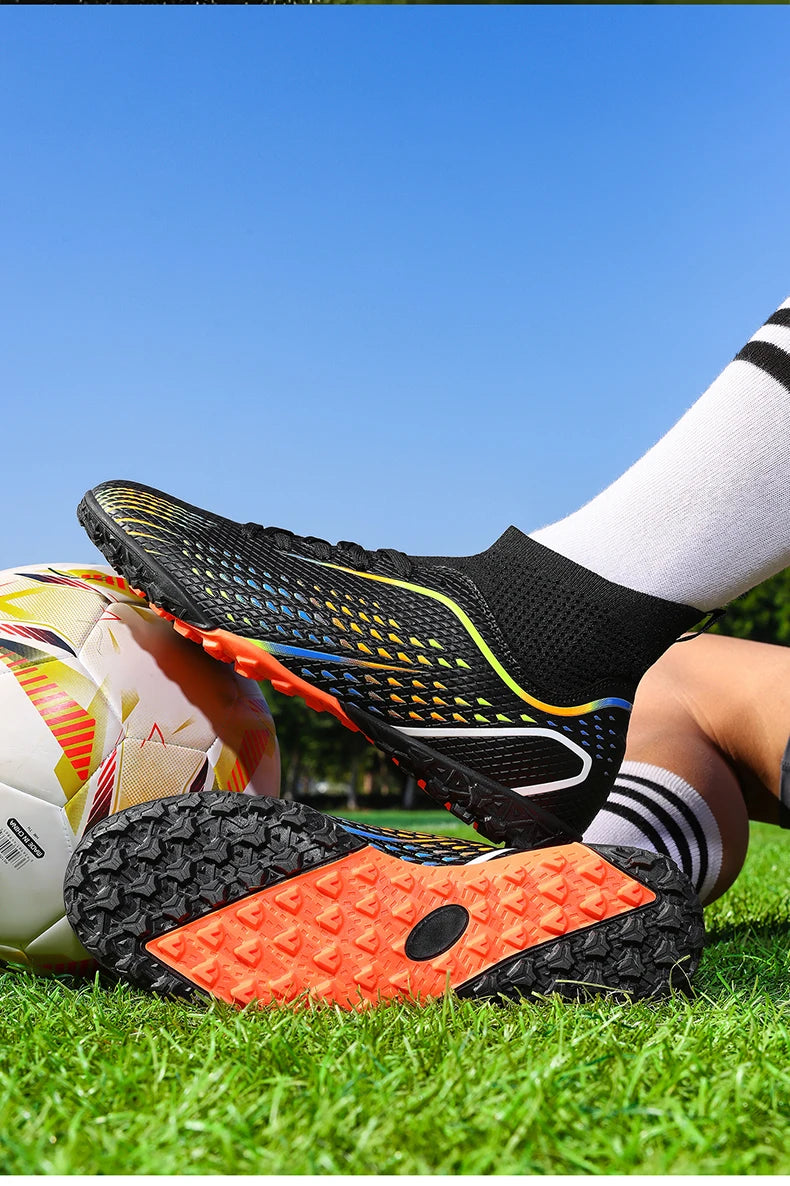 New Men's Soccer Shoes Hot Sale High-Quality Football Boots Women Unisex Futsal Cleats Ultralight Professional TF/FG Sneakers