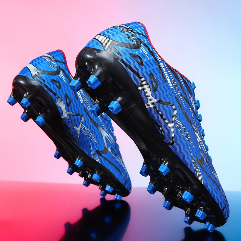 New Men Soccer Shoes Sport Training Football Boots Soft Ultralight Breathable Professional Sneakers Unisex Grass Cleats Match