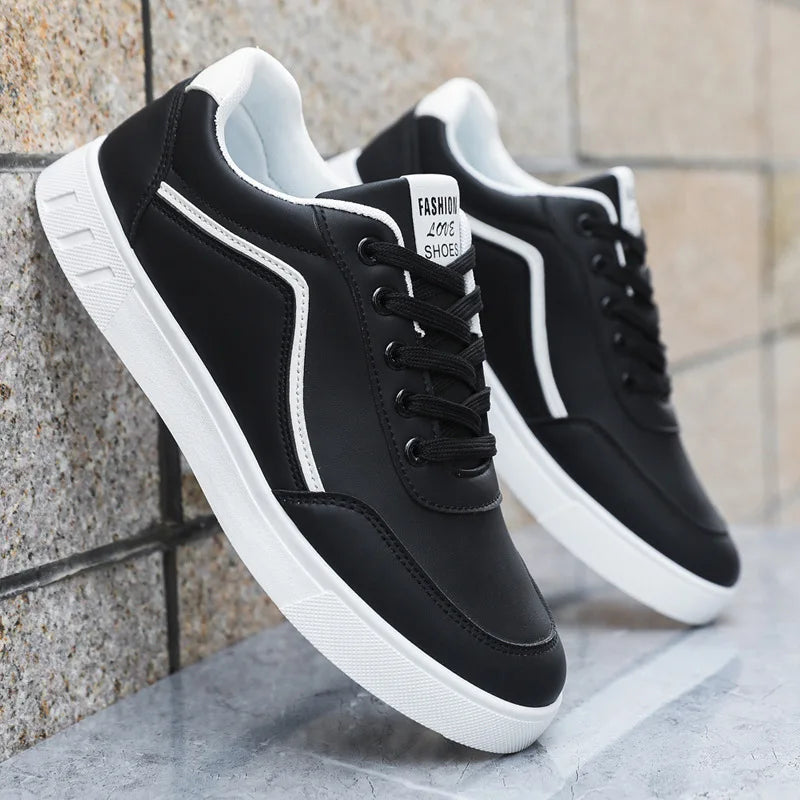 Men's Casual Skateboarding Shoes White Outdoor Leisure Sneakers Breathable Walking Shoes Flat Shoes Chaussure Homme 39-48