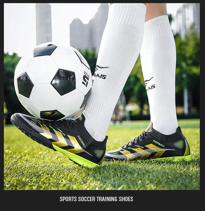 New Men Football Boots Professional Cleats Futsal Match Soccer Shoes Hot Sale TF/FG Unisex Ultralight Sneakers High-quality