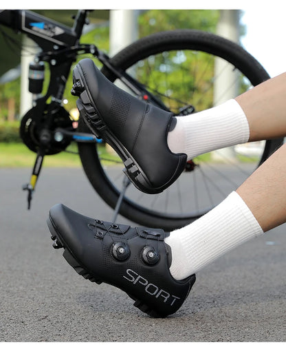 Scarpe da ciclismo ultraleggere, traspiranti e leggere, suole rigide compatibili SPD per allenamento e competizioni su bici da strada e mountain bike