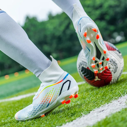 Nuove scarpe da calcio da uomo per erba, traspiranti e morbide, scarpe da calcio outdoor con tacchetti lunghi, comode scarpe sportive da allenamento da uomo