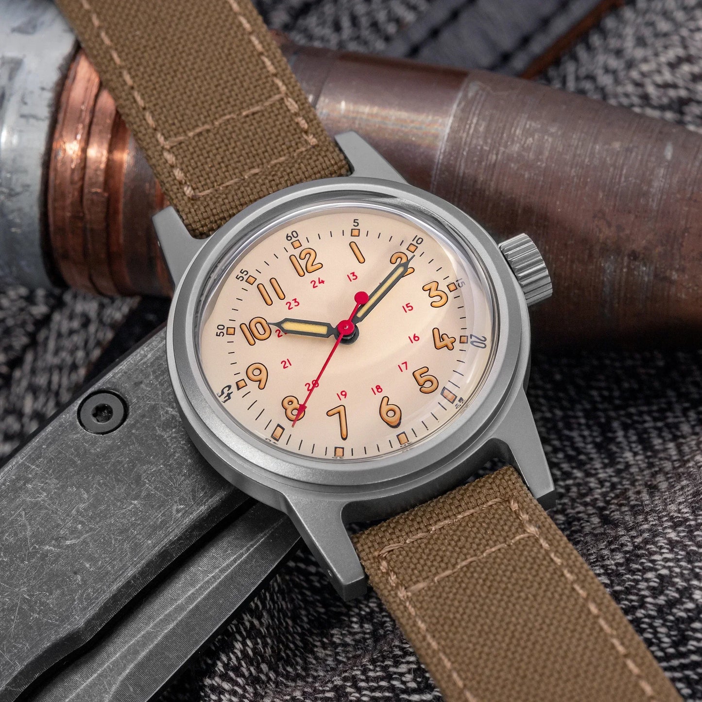 THORN Retro Military Watch 36mm Made of NH35A Movement SHY-043 Sport Watch Unisex Men's and Women's Luxury