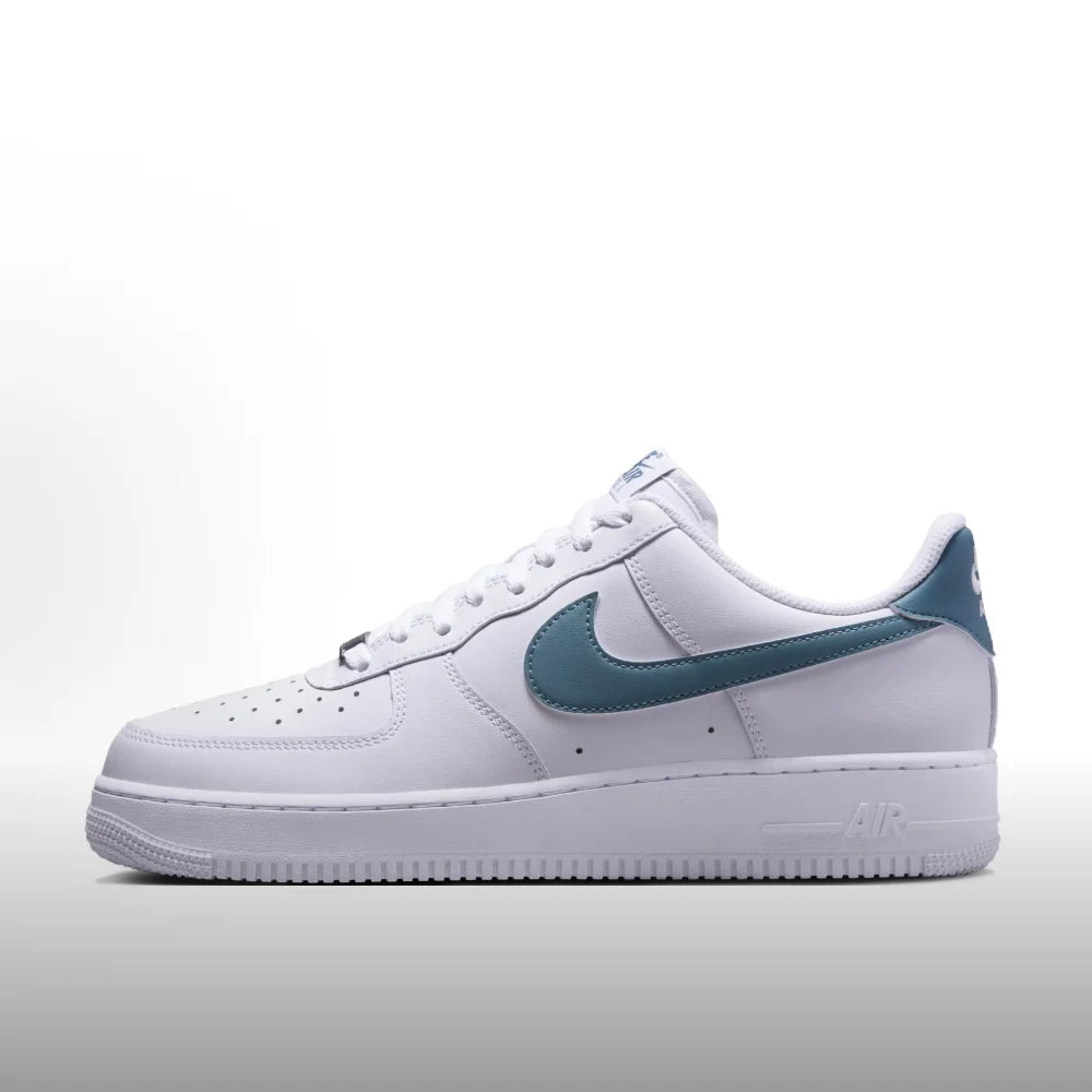 Nike Air Force 1 07 – Snygga, bekväma, dämpade och slitstarka unisex-sneakers för vardagsbruk och sport HQ1977-001