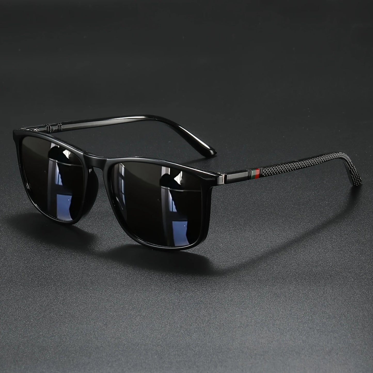 Classic Fashion Square Sunglasses - Lightweight Frame with Red/Green Stripe Temples, UV400 for Travel & Daily Wear