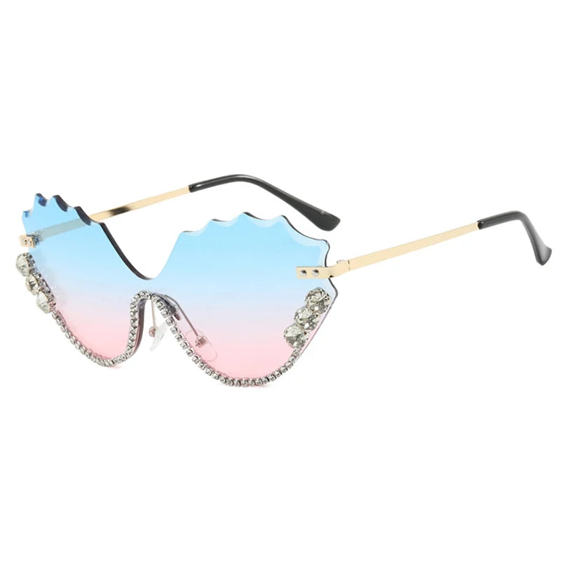 Fashion Luxury Brand Design Diamond Wave Rimless Women Sunglasses Hip Hop Eyewear Outdoor Glasses Unisex Shades Glasses UV400