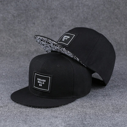 Gorra de béisbol unisex con alfabeto, estilo urbano de verano, bordada, con botón trasero, para exteriores, hip hop, ajustable y casual para hombre y mujer