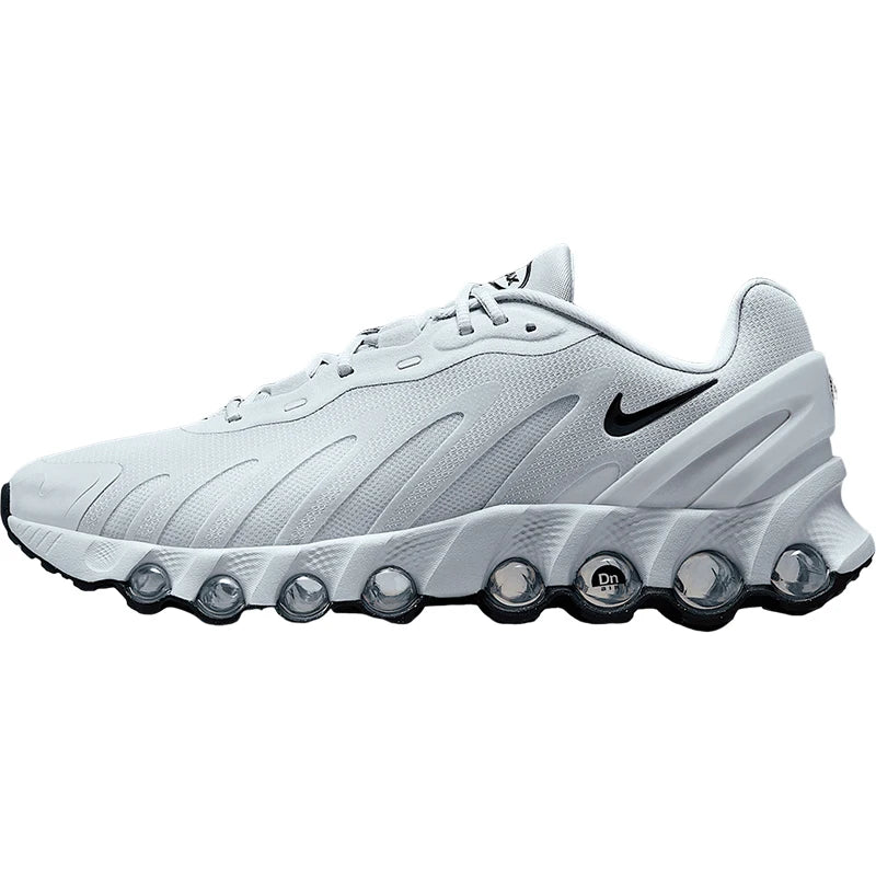 Aito Nike miesten liukumattomat ja joustavat matalavartiset juoksukengät FQ7860-010